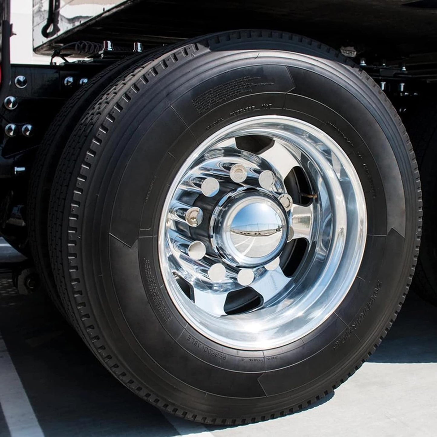 10PCS Chrome Plastic 33mm Cylinder Wheel Lug Nut Covers Thread-on Nut Cover Caps