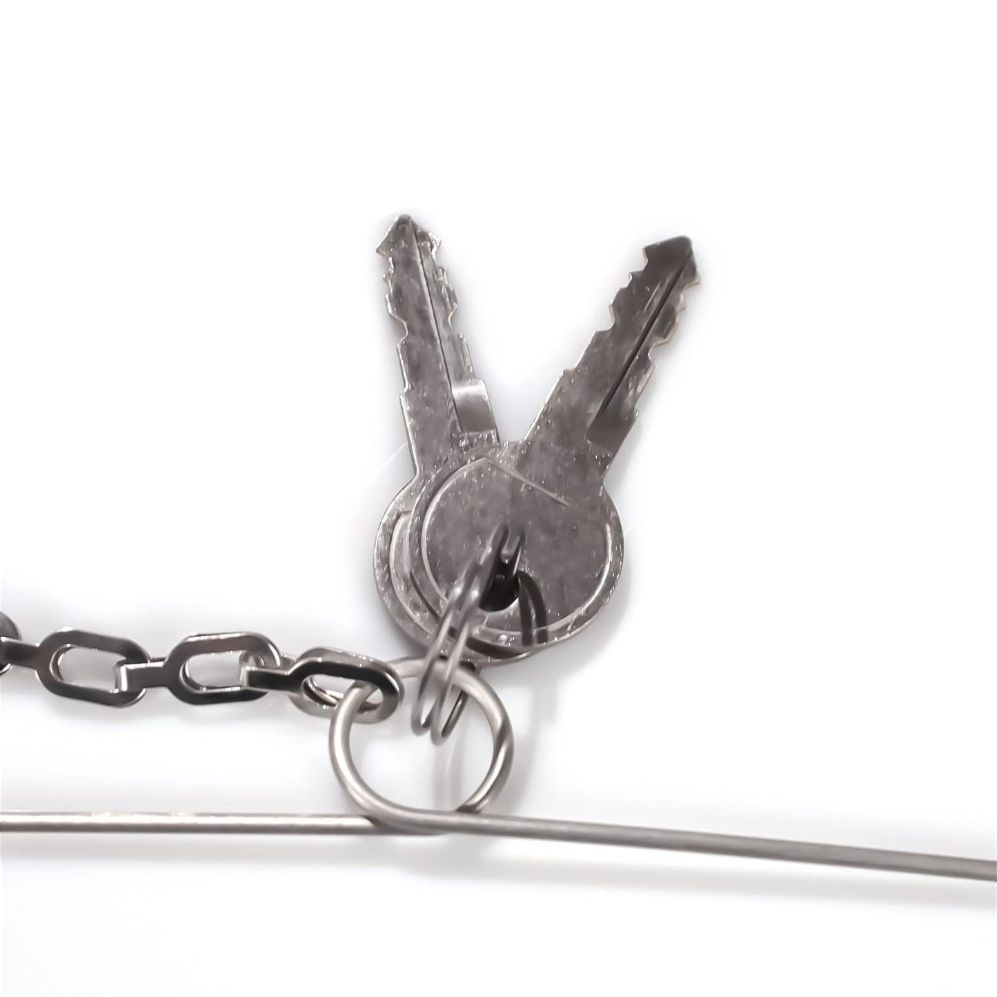 Semi Truck Locking Fuel Cap 3.5" Vented – Aluminum w/ 2 Keys (SNV431089) - RoadWest Truck Parts - B0BYYH4CMZ - High Soar