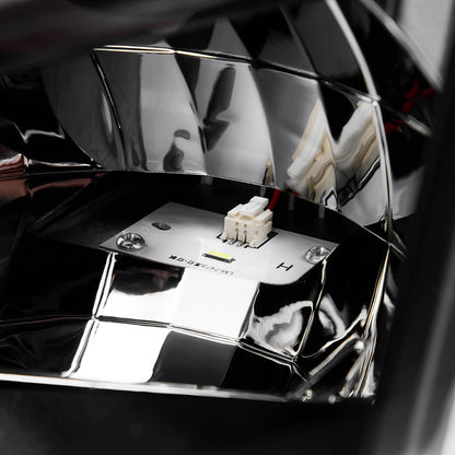 Volvo VNL (2018+) LED Fog Light Assembly – Driver/Left (High Beam Assist) - RoadWest Truck Parts - B0DQTYX113 - High Soar